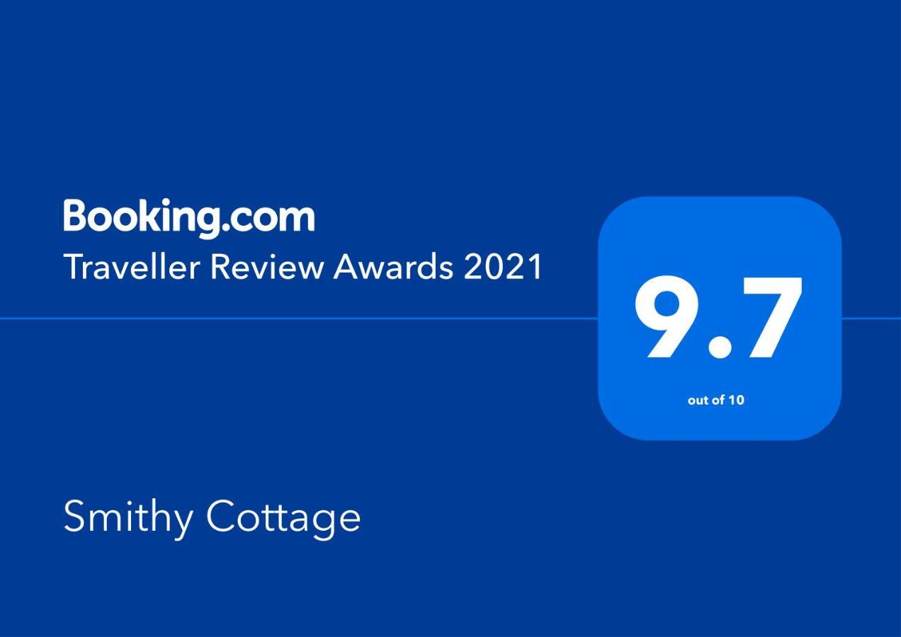 Smithy Cottage Berriew Eksteriør bilde