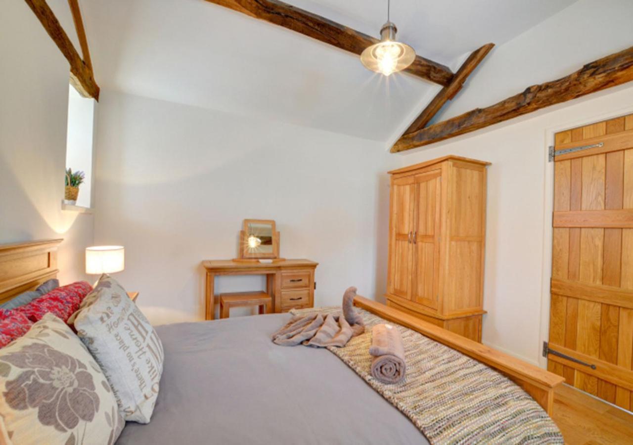 Smithy Cottage Berriew Eksteriør bilde