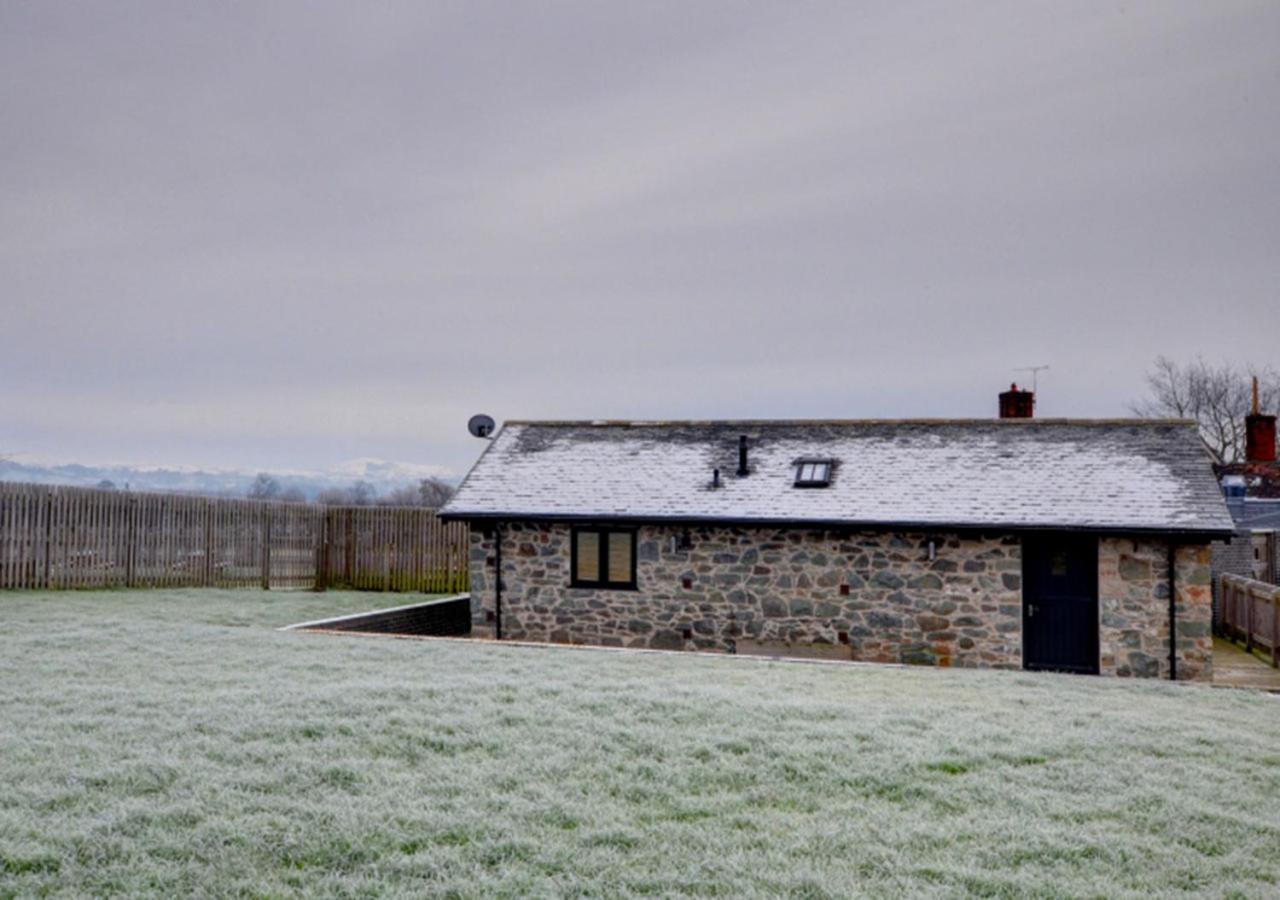 Smithy Cottage Berriew Eksteriør bilde